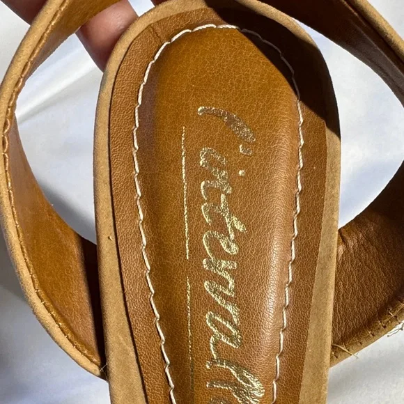 L'INTERVALLE Tan Platform Sandals - Picture 5 of 6